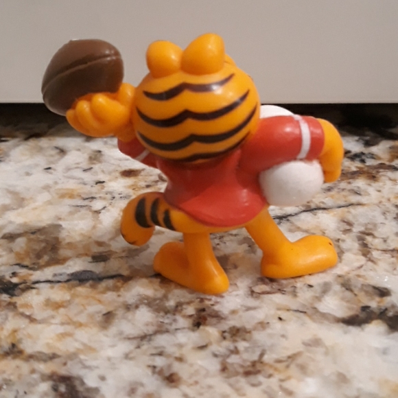 3 figurines - Picture 3 of 7